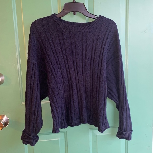 Crown & Ivy size large cropped navy sweater - Picture 1 of 3